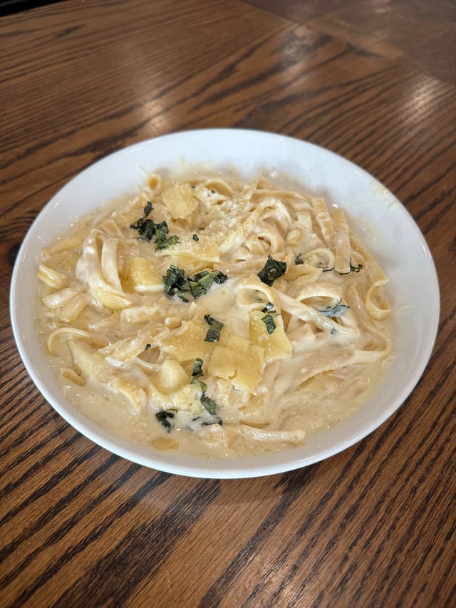 Fettuccine Alfredo.