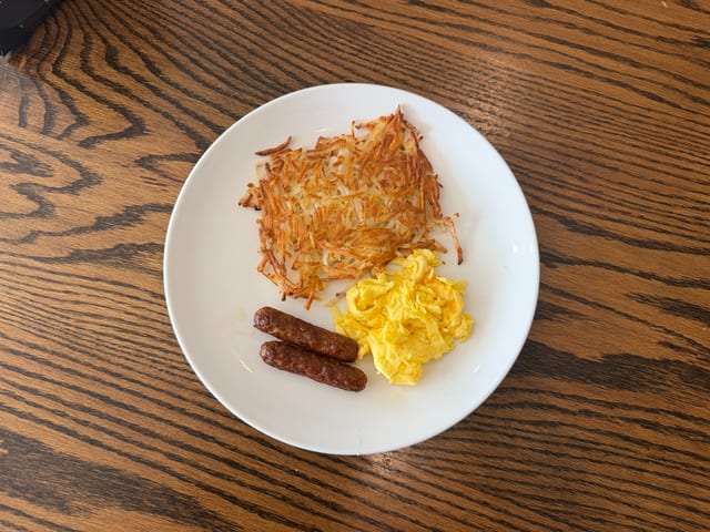 Kids 1 Egg & Hash.